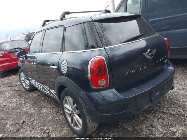 2013 MINI COUNTRYMAN WMWZB3C56DWM07704 Photo 2