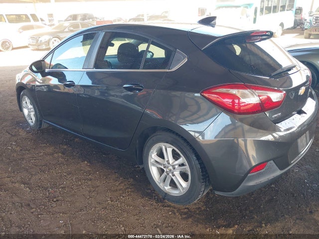 Chevrolet Cruze Lt Auto 2018 3G1BE6SMXJS593592 Image 3
