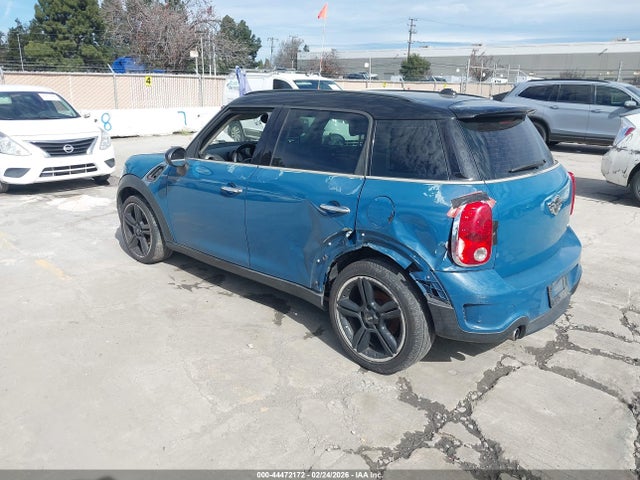 2011 MINI COOPER S COUNTRYMAN WMWZC3C50BWM25609 Photo 2