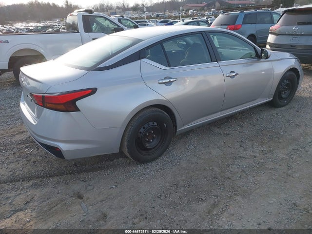 1N4BL4BV4NN411272 Nissan Altima S Fwd