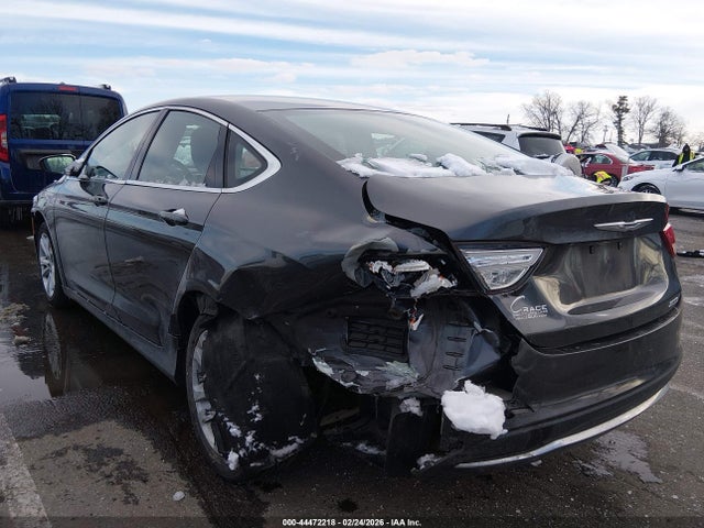 2015 Chrysler 200 Limited მანქანა იყიდება აუქციონზე, vin: 1C3CCCAB6FN686597, აუქციონის ნომერი: 44472218