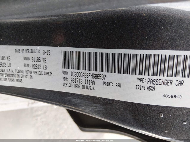 2015 Chrysler 200 Limited მანქანა იყიდება აუქციონზე, vin: 1C3CCCAB6FN686597, აუქციონის ნომერი: 44472218