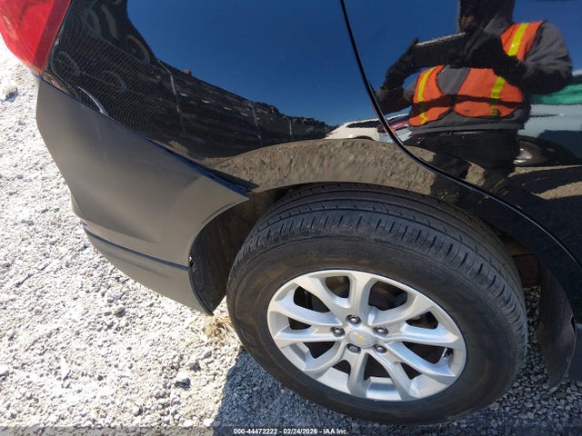 2GNAXHEV1K6196969 Chevrolet EQUINOX LS
