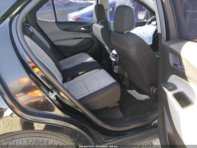 2GNAXHEV1K6196969 Chevrolet EQUINOX LS