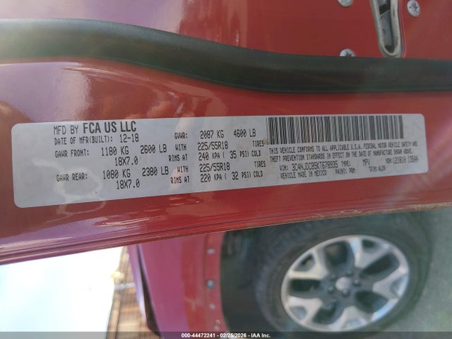 44472241 :رقم المزاد ، 3C4NJDCB5KT678935 vin ، 2019 Jeep Compass Limited 4x4 مزاد بيع