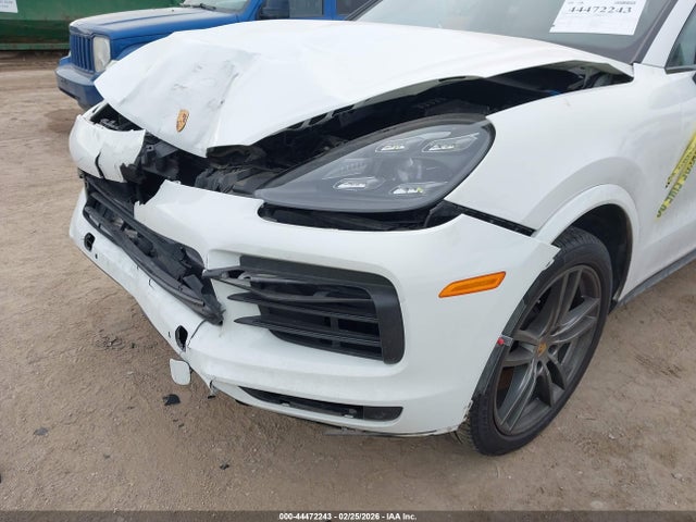 Porsche Cayenne Coupe 2021 WP1BA2AY9MDA43853 Image 17