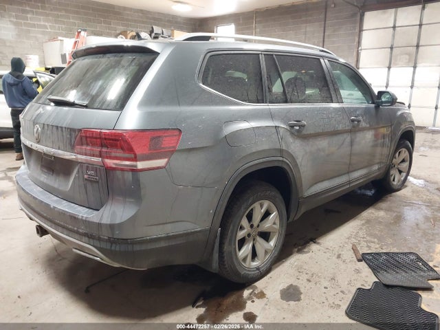 Продаж на аукціоні авто 2018 Volkswagen Atlas 3.6l V6 Se, vin: 1V2KR2CA0JC576121, номер лоту: 44472257