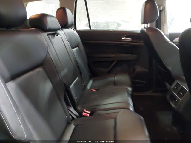 Продаж на аукціоні авто 2018 Volkswagen Atlas 3.6l V6 Se, vin: 1V2KR2CA0JC576121, номер лоту: 44472257