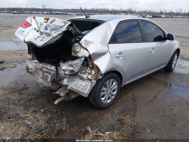 44472263 :رقم المزاد ، KNAFT4A26D5700412 vin ، 2013 Kia Forte Lx مزاد بيع