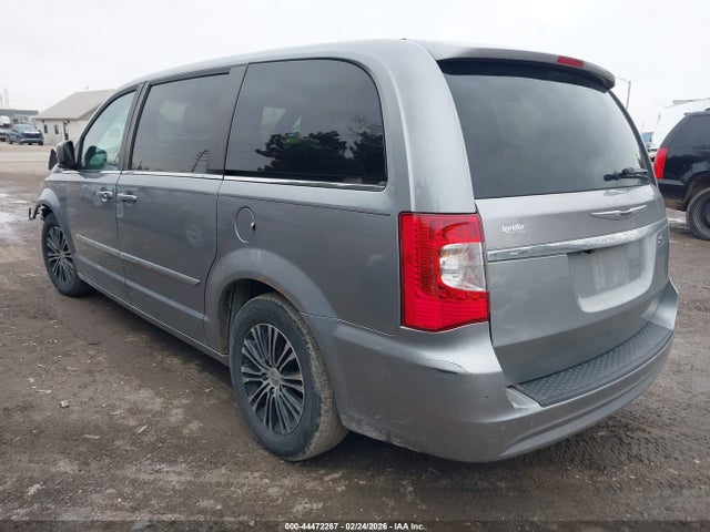 44472267 :رقم المزاد ، 2C4RC1HG7DR807892 vin ، 2013 Chrysler Town & Country S مزاد بيع