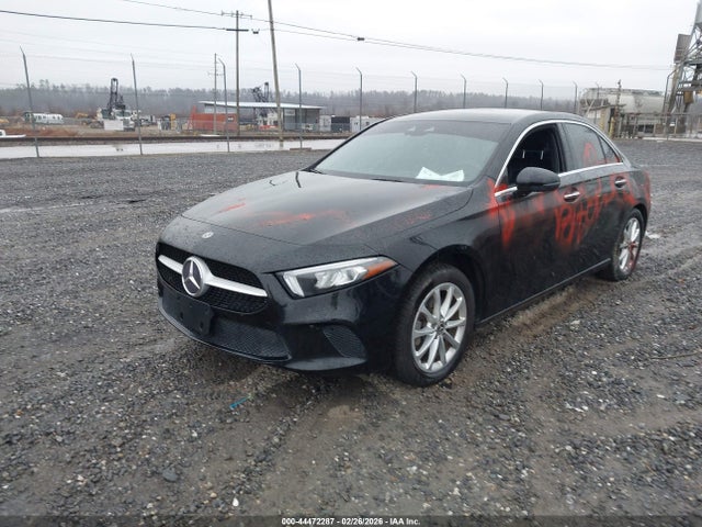 WDD3G4FB3KW018457 Mercedes-Benz A 220 4matic