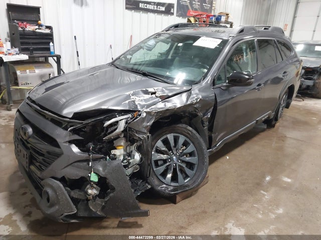 4S4BTGLD1P3115461 Subaru Outback Onyx Edition Xt