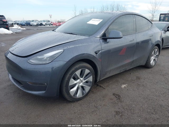 Продаж на аукціоні авто 2023 Tesla Model Y Awd/long Range Dual Motor All-wheel Drive, vin: 7SAYGAEE2PF843155, номер лоту: 44472325