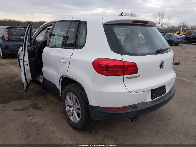 2014 Volkswagen Tiguan S მანქანა იყიდება აუქციონზე, vin: WVGAV3AX5EW543007, აუქციონის ნომერი: 44472330