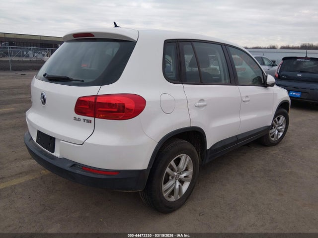 2014 Volkswagen Tiguan S მანქანა იყიდება აუქციონზე, vin: WVGAV3AX5EW543007, აუქციონის ნომერი: 44472330