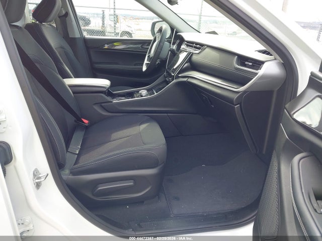 2023 JEEP GRAND CHEROKEE 1C4RJHAG6PC529427 Photo 4