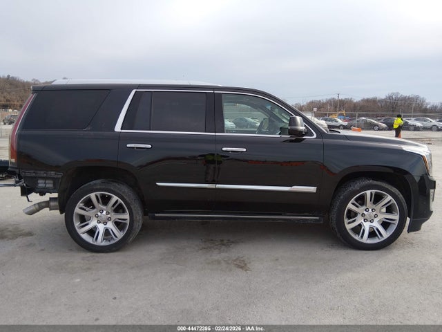 2017 Cadillac Escalade Premium Luxury მანქანა იყიდება აუქციონზე, vin: 1GYS4CKJ2HR368976, აუქციონის ნომერი: 44472395