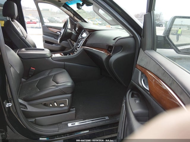 2017 Cadillac Escalade Premium Luxury მანქანა იყიდება აუქციონზე, vin: 1GYS4CKJ2HR368976, აუქციონის ნომერი: 44472395