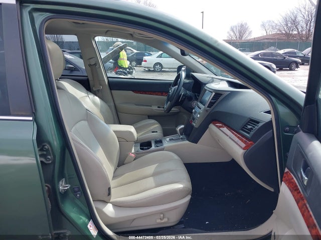Продажа на аукционе авто 2011 Subaru Outback 2.5i Limited, vin: 4S4BRBLC3B3359405, номер лота: 44472405