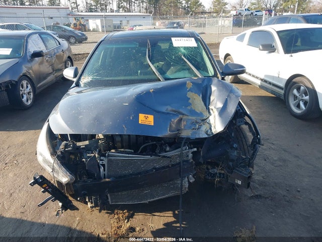 KMHH35LEXKU117686 Hyundai ELANTRA GT