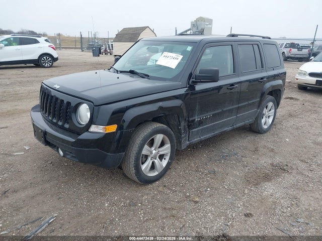 2017 Jeep Patriot Latitude Fwd მანქანა იყიდება აუქციონზე, vin: 1C4NJPFB6HD163437, აუქციონის ნომერი: 44472439