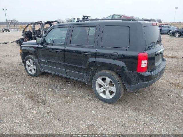 2017 Jeep Patriot Latitude Fwd მანქანა იყიდება აუქციონზე, vin: 1C4NJPFB6HD163437, აუქციონის ნომერი: 44472439