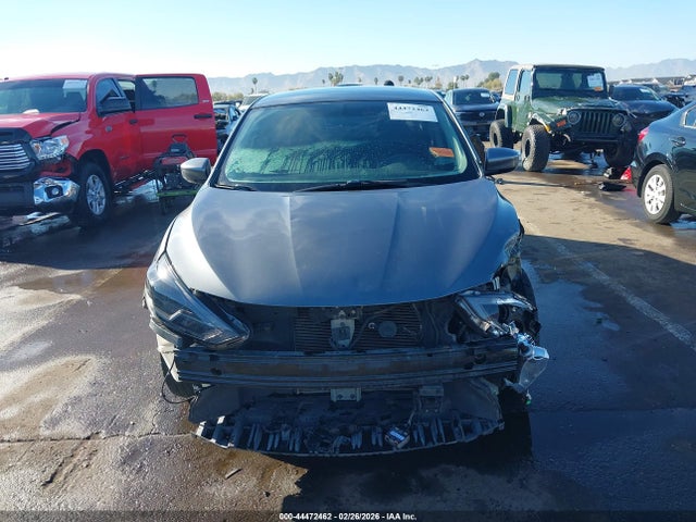3N1AB7AP7JL642113 Nissan SENTRA SV