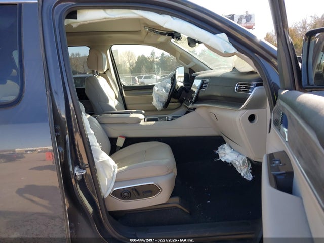 44472497 :رقم المزاد ، 1C4SJUBP5RS114035 vin ، 2024 Jeep Wagoneer Series Ii 4x2 مزاد بيع