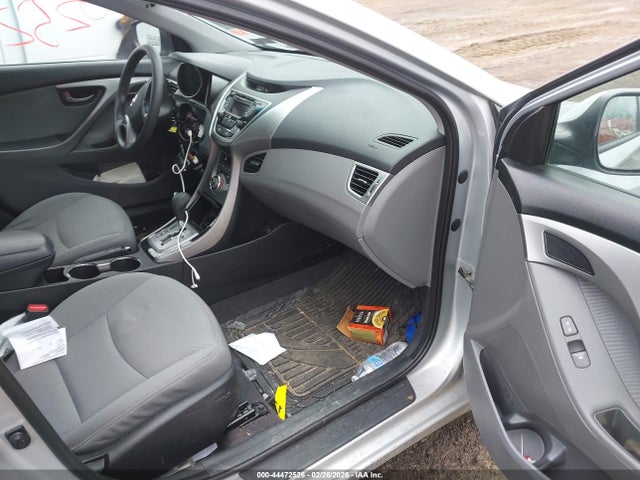 44472526 :رقم المزاد ، 5NPDH4AE1DH426042 vin ، 2013 Hyundai Elantra Gls مزاد بيع