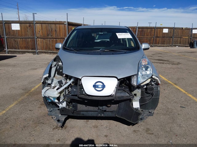 Nissan LEAF S 2017 1N4BZ0CP6HC307132 Image 13