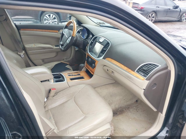 2014 CHRYSLER 300C 2C3CCAKT3EH276553 Photo 4