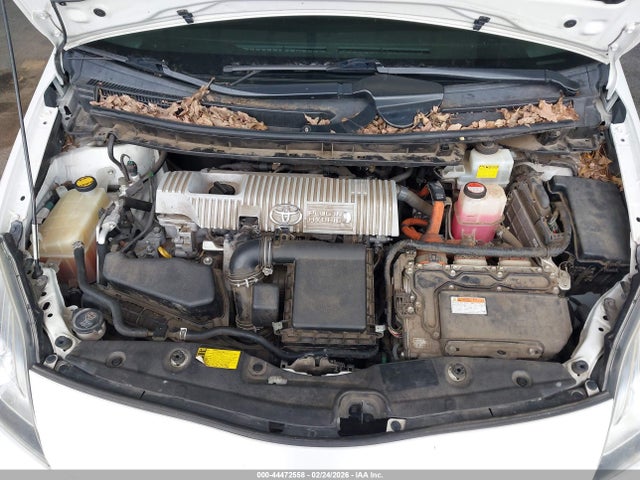 Toyota PRIUS PLUG-IN 2014 JTDKN3DP4E3062073 Image 10