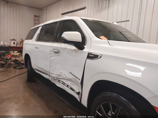 2023 Gmc Yukon Xl 4wd Slt მანქანა იყიდება აუქციონზე, vin: 1GKS2GKD5PR378742, აუქციონის ნომერი: 44472560
