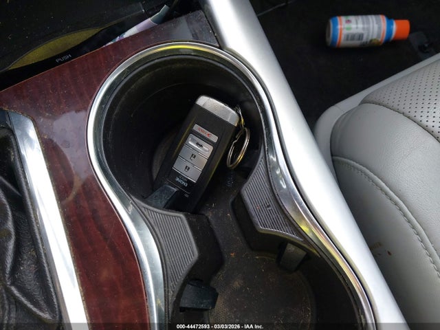 44472593 :رقم المزاد ، 19UUB1F50FA024016 vin ، 2015 Acura Tlx Tech مزاد بيع