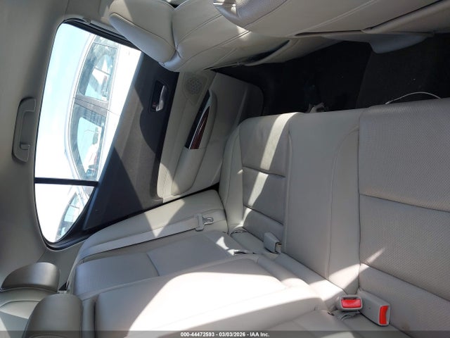 44472593 :رقم المزاد ، 19UUB1F50FA024016 vin ، 2015 Acura Tlx Tech مزاد بيع