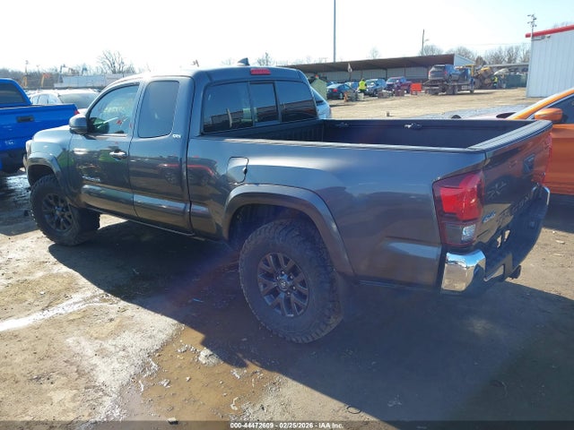 2021 TOYOTA TACOMA 3TYSZ5AN2MT051092 Photo 2