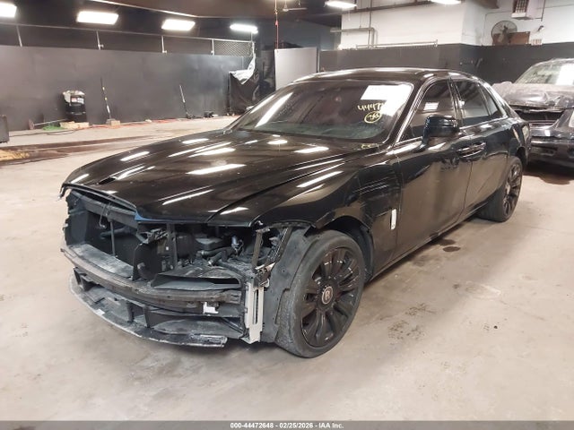 Rolls-Royce Ghost 2021 SCATV0C03MU206199 Image 2