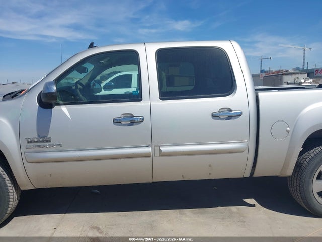 44472661 :رقم المزاد ، 3GTP1VE06BG107988 vin ، 2011 Gmc Sierra 1500 Sle مزاد بيع