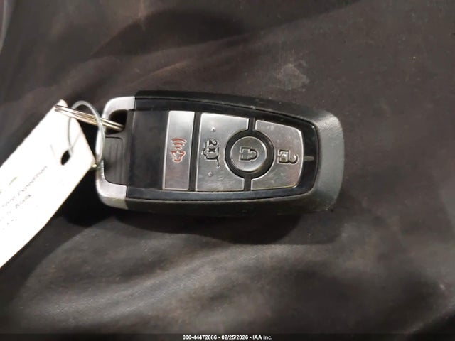 1FMJU1JTXJEA33143 Ford Expedition Xlt