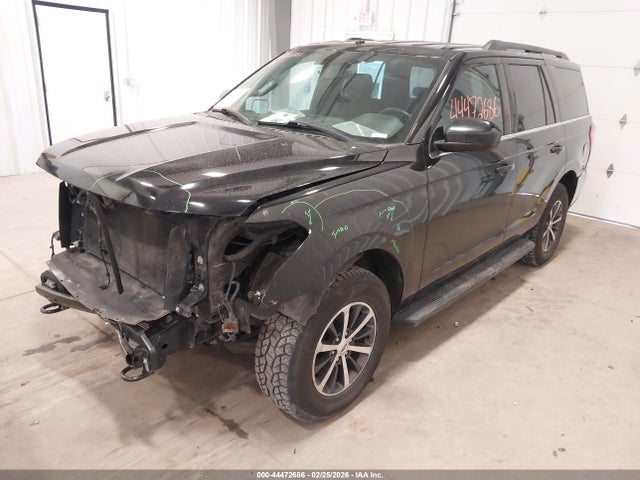 1FMJU1JTXJEA33143 Ford Expedition Xlt