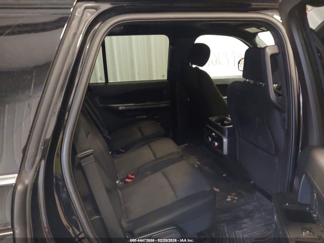 1FMJU1JTXJEA33143 Ford Expedition Xlt