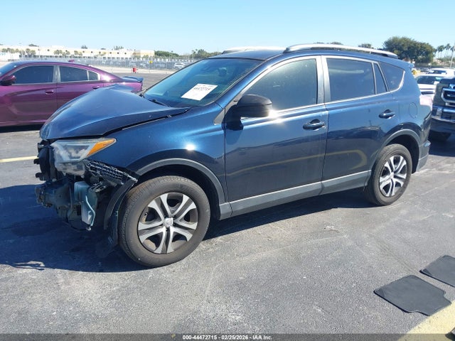 Продажа на аукционе авто 2017 Toyota Rav4 Le, vin: JTMBFREV2HJ709809, номер лота: 44472715
