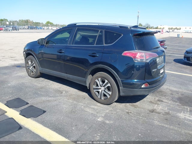 Продажа на аукционе авто 2017 Toyota Rav4 Le, vin: JTMBFREV2HJ709809, номер лота: 44472715