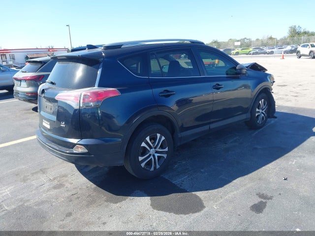 Продажа на аукционе авто 2017 Toyota Rav4 Le, vin: JTMBFREV2HJ709809, номер лота: 44472715