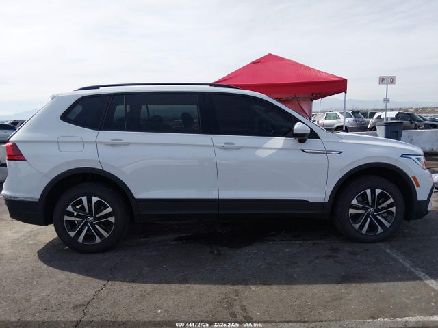 3VV0B7AX2NM030816 Volkswagen Tiguan 2.0t S