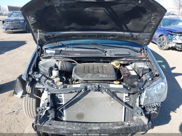 2C4RDGEG1JR318744 Dodge Grand Caravan Gt