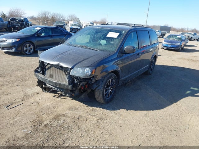 2C4RDGEG1JR318744 Dodge Grand Caravan Gt