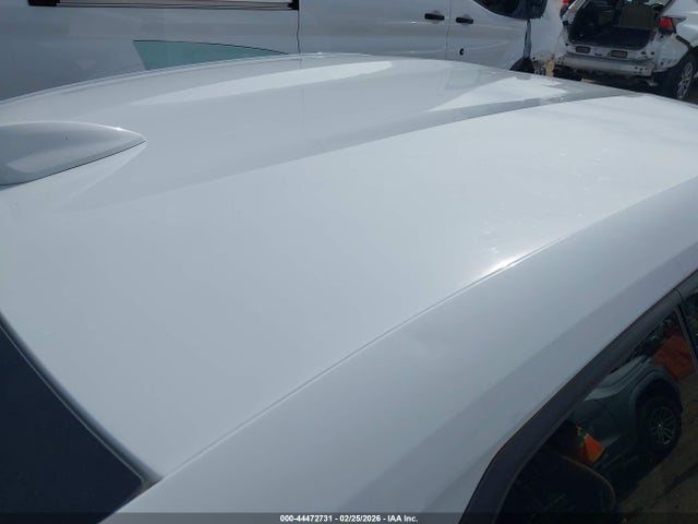 2018 CHEVROLET CAMARO 1G1FB1RX3J0106317 Photo 5