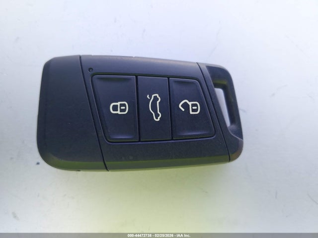 44472738 :رقم المزاد ، 3VV5X7B26RM052771 vin ، 2024 Volkswagen Taos 1.5t S مزاد بيع
