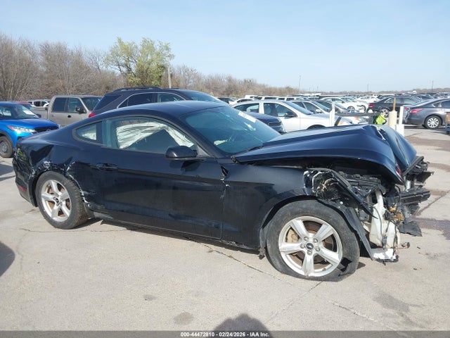 Ford Mustang V6 2017 1FA6P8AM5H5272831 Image 13